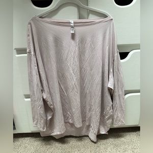 Lululemon 3/4 sleeve shirt